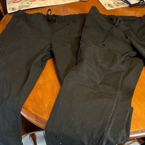 2 pairs or unisex scrub pants